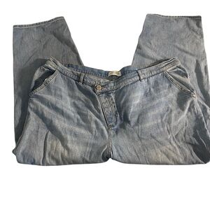 Eloquii   cropped Lightwash Denim Jeans Offset waistband with buttonfly Sz 18